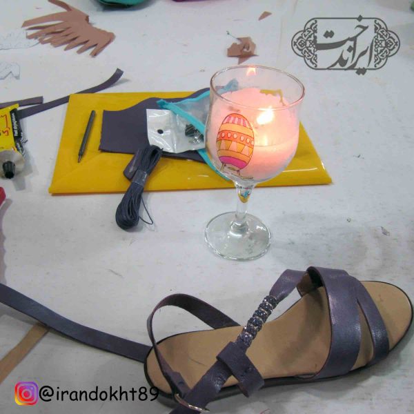 Female footwear