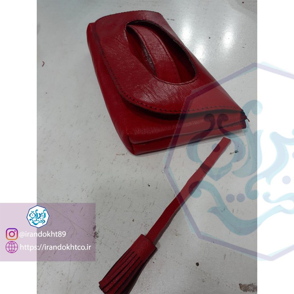 hanging_irandokhtco.ir_rasht_981126_01